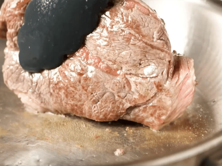 和風低溫烤牛肉，低溫調理器版 步驟3