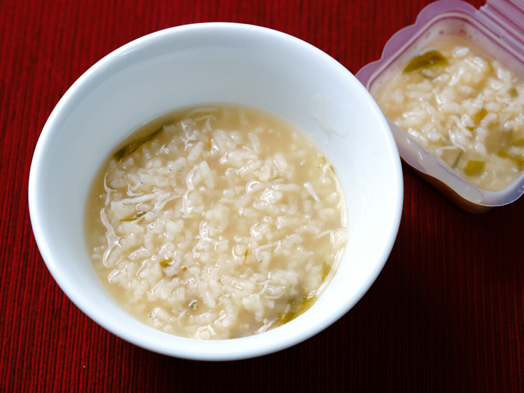 【寶寶副食品】吻仔魚海帶粥