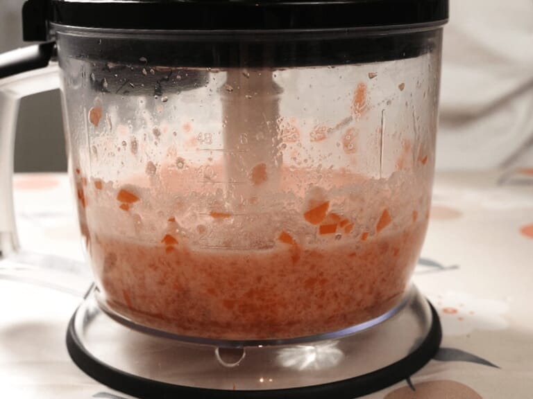 百搭西式家常食材：新鮮番茄做Tomato sauce 步驟1