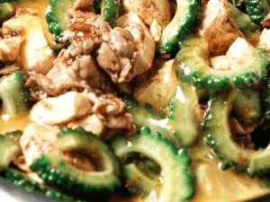 沖繩苦瓜炒豆腐