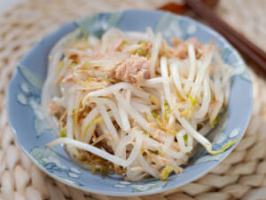 和風涼拌鮪魚豆芽