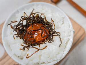 鹽昆布漬蛋黃