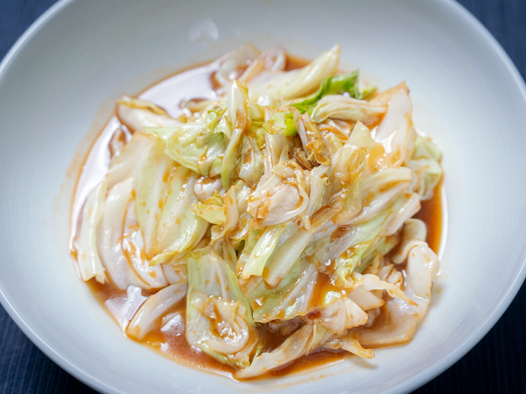 家庭熱炒店・味噌炒高麗菜