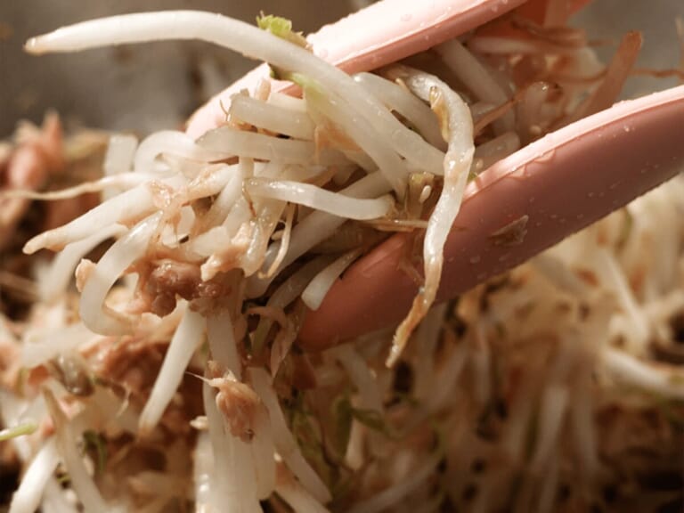 和風涼拌鮪魚豆芽 步驟3