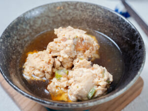 秋葵雞肉丸湯