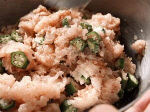 秋葵雞肉丸湯