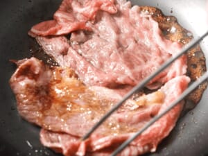 關西風的壽喜燒,日本叔叔教我和牛必須這樣吃!