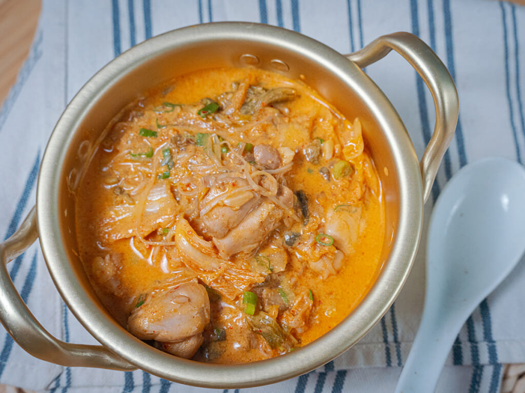 無水韓式泡菜豆乳鍋