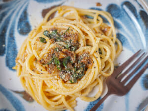 紫蘇和風蛋醬義大利麵