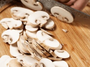 蒜香起司炸洋菇片