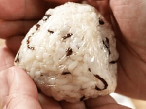 鹽昆布奶油烤飯糰