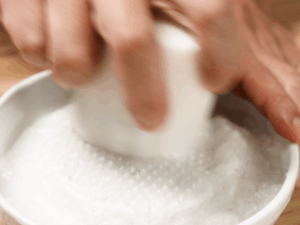 蘿蔔泥燉煮雞，清爽與濃郁並存