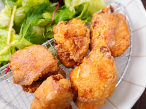 噴汁柚子胡椒唐揚雞