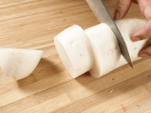 鮮甜白蘿蔔關東煮