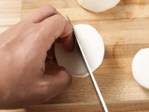 鮮甜白蘿蔔關東煮