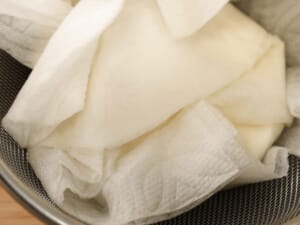熱量剩1/3，鹽麴優格仿乳酪起司