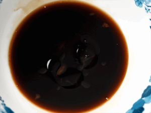 免開火，香菜高湯油拌麵