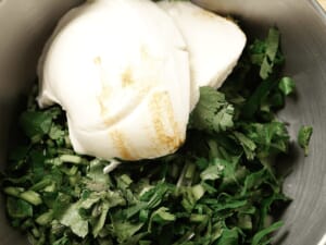 經典的印度餐桌配角「Raita」印度優格醬