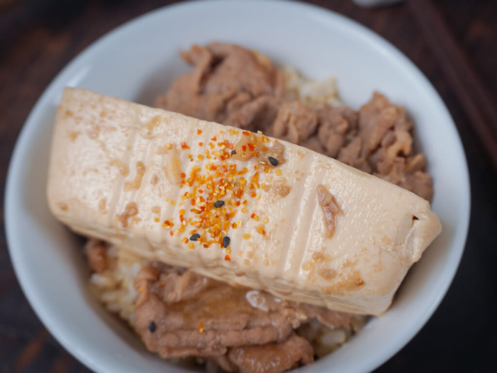 不是煮越久越入味！睡一覺的肉豆腐