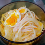 健身人備餐「鹽醬雞絲蛋沙拉」